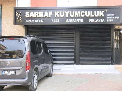 M&uuml;şterilerin altınlarıyla ka&ccedil;an kuyumcu İzmir&rsquo;de yakalandı
