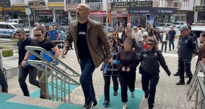 M&uuml;şterilerinin adına kredi &ccedil;eken şebeke &ccedil;&ouml;kertildi