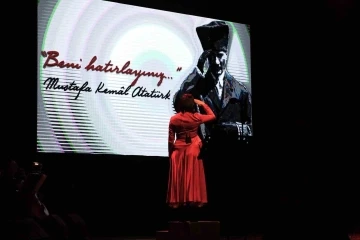 M&uuml;zikal belgesel &lsquo;Kemal&rsquo; Bursa Osmangazi&rsquo;de sahnelendi