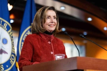 Pelosi&rsquo;nin eşine saldıran zanlı su&ccedil;lamaları reddetti