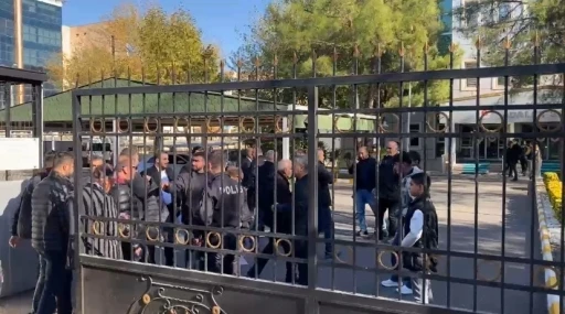 Narin G&uuml;ran cinayeti davasında ek tanıklar adliyeye geldi
