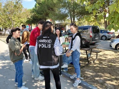 Narko Polis'ten 4 bin 345 kişiye eğitim ve bilgilendirme