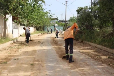 Nazilli&rsquo;de yoğun yağış sonrası temizlik mesaisi
