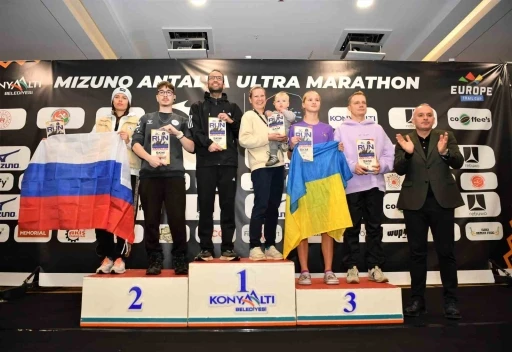 Nefes kesen maraton &ouml;d&uuml;l t&ouml;reni ile sona erdi
