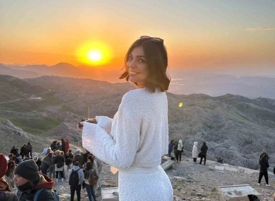 Nemrut&rsquo;ta doğum g&uuml;n&uuml; kutlama hayali ger&ccedil;ek oldu
