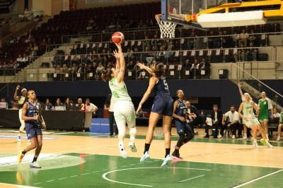 Nesibe Aydın deplasmanda galip