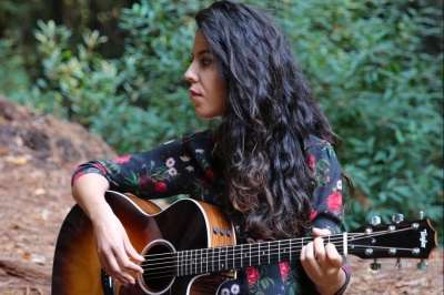 Neslihan Amerika'da Hazırladığı "Vefa" Alb&uuml;m&uuml;yle Geri D&ouml;nd&uuml;