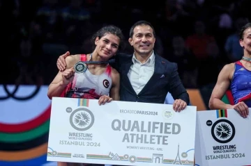 Nesrin Baş&rsquo;tan 2024 Paris Olimpiyat Oyunları bileti
