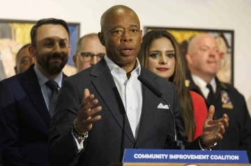 New York Belediye Başkanı Adams hakkında federal su&ccedil;lama
