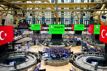 New York Borsası&rsquo;nda, 150 bin s&uuml;r&uuml;c&uuml;ye ulaşan Martı i&ccedil;in T&uuml;rk bayrağı asıldı
