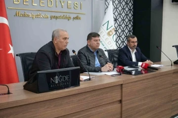 Niğde Belediyespor y&ouml;netimi, TFF kararlarını eleştirdi
