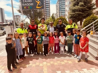 Niğde&rsquo;de miniklere trafik eğitimi verildi
