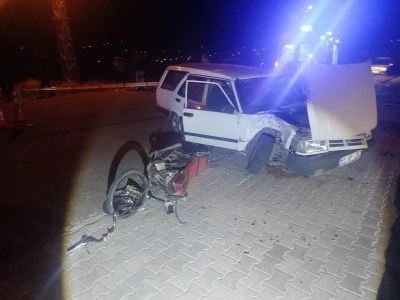 Niğde&rsquo;de otomobil ile motosiklet &ccedil;arpıştı; 1 &ouml;l&uuml;, 1 yaralı