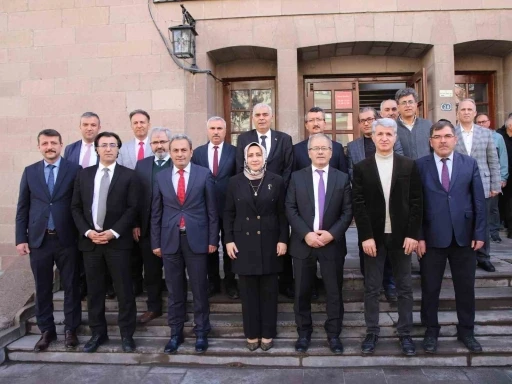 Niğde Milli Eğitim M&uuml;d&uuml;rl&uuml;ğ&uuml;&rsquo;ne atanan Elif &Ouml;zbek g&ouml;reve başladı
