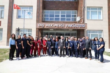 Niğde &Ouml;mer Halisdemir &Uuml;niversitesi Ağız ve Diş Sağlığı Merkezi kalıcı ruhsatını aldı
