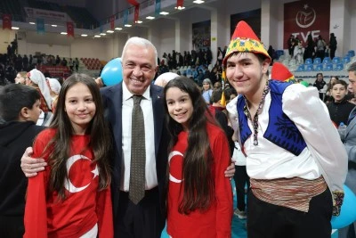 Nil&uuml;fer 24. Uluslararası Spor Şenlikleri t&ouml;renle başladı