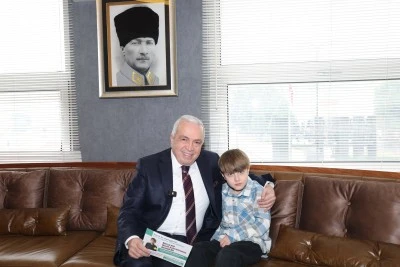 Nil&uuml;fer Belediye Başkanı Şadi &Ouml;zdemir&rsquo;den Yağız Efe i&ccedil;in dayanışma &ccedil;ağrısı     