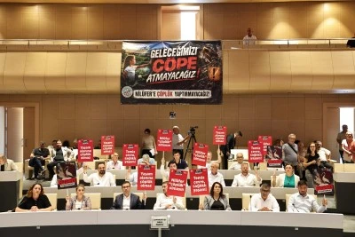 Nil&uuml;fer Belediye Meclisi&rsquo;nde katı atık tesisi kararına tepki