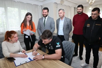 Nil&uuml;fer Belediyesi, engelli vatandaşların taleplerini tek tek yerine getiriyor!
