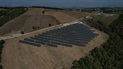 Nil&uuml;fer Belediyesi g&uuml;neş enerjisiyle milyonlarca lira tasarruf etti