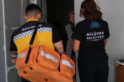 Nil&uuml;fer Belediyesi İhtiya&ccedil; Sahiplerinin Her An Yanında