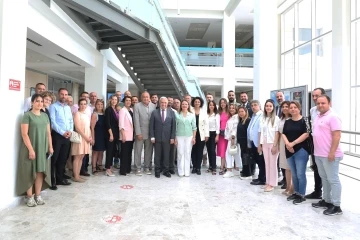 Nil&uuml;fer Belediyesi&rsquo;nde erken bayramlaşma
