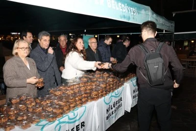 Nil&uuml;fer Belediyesi'nden kandil geleneği