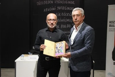 Nil&uuml;fer Belediyesi'nin Koza Buluşmaları'nın konuğu yazar Yavuz Ekinci oldu 