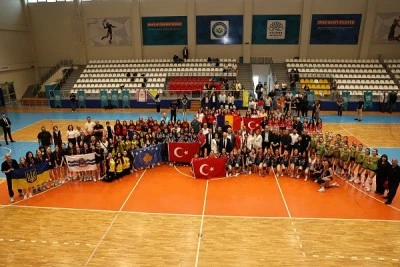 Nil&uuml;fer Belediyesi Uluslararası Spor Şenlikleri&rsquo;ne muhteşem final