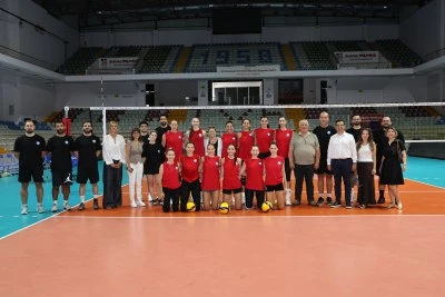 Nil&uuml;fer Belediyespor'da tek hedef Avrupa