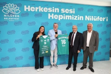 Nil&uuml;fer Belediyespor'un ana sponsoru Eker oldu