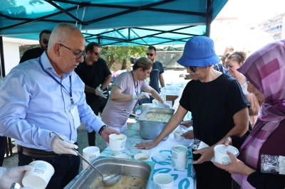 Nil&uuml;fer&rsquo;de Aşure Bereketi