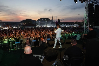 Nil&uuml;fer&rsquo;de Geleneksel Balkan Panayırı Renkli G&ouml;r&uuml;nt&uuml;lerle Başladı