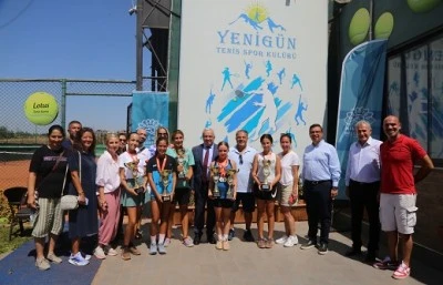 Nil&uuml;fer&rsquo;de gen&ccedil; raketler m&uuml;cadele etti