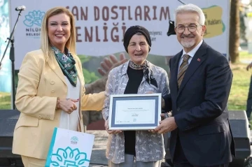Nil&uuml;fer&rsquo;de hayvanseverler can dostlar i&ccedil;in buluştu