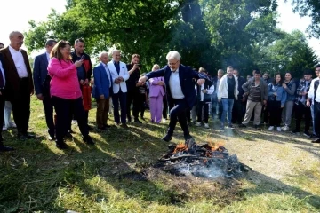Nil&uuml;fer&rsquo;de hıdırellez coşkusu