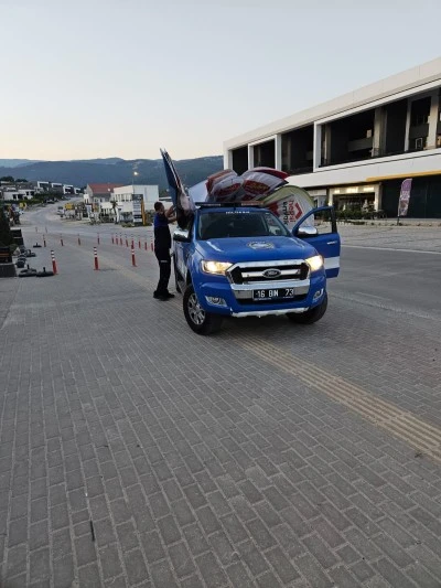 Nil&uuml;fer&rsquo;de izinsiz afişlere ge&ccedil;it yok