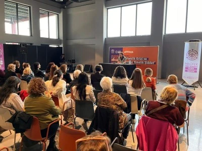 Nil&uuml;fer&rsquo;de kadına y&ouml;nelik şiddet masaya yatırıldı