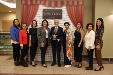 Nil&uuml;fer&rsquo;de okuma k&uuml;lt&uuml;r&uuml;ne verilen katkı &ouml;d&uuml;llendirildi