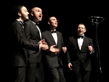 Nil&uuml;fer&rsquo;de yeni yılı &ouml;zel konserle karşıladılar
