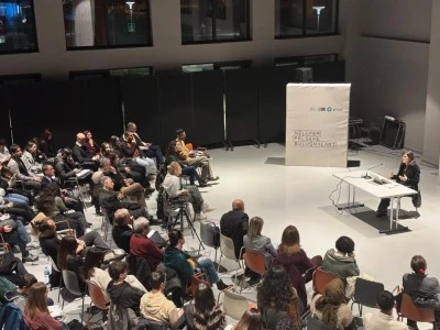 Nil&uuml;fer Felsefe Buluşmaları&rsquo;nda politik şiddet ele alındı