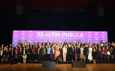 Nil&uuml;fer'in sosyal girişimcilik vizyonuna 'Altın Pusula' &ouml;d&uuml;l&uuml;