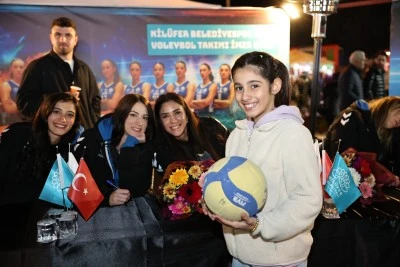 Nil&uuml;fer&rsquo;in Sultanları 8 Mart&rsquo;ta taraftarıyla buluştu