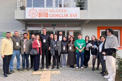 Nil&uuml;fer Kent Konseyi Gen&ccedil;lik Meclisi&rsquo;nde Eş Başkanlar S&ouml;ker ve Varol Oldu