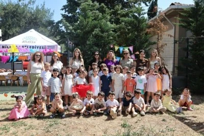 Nil&uuml;ferli miniklerde karne heyecanı
