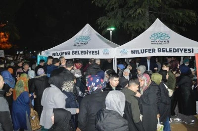 Nil&uuml;ferliler Kadir Gecesi&rsquo;nin maneviyatını yaşadı