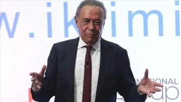 Ekranların &uuml;nl&uuml; ismi son yolculuğuna uğurlandı