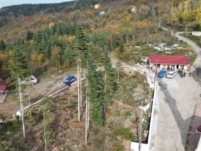 Oğluyla birlikte kaybolan kadının telefon sinyalinin alındığı b&ouml;lgede arama &ccedil;alışmaları s&uuml;r&uuml;yor