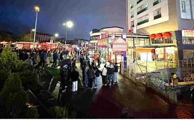&Ouml;ğrenci yurdunda yangın paniği