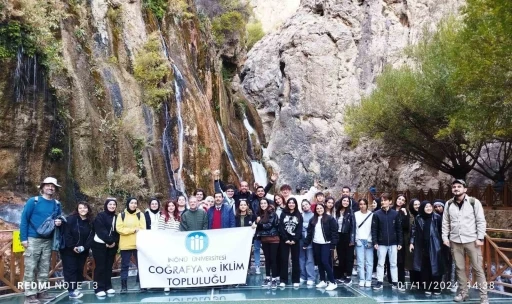 &Ouml;ğrenciler G&uuml;npınar şelalesini gezdi
